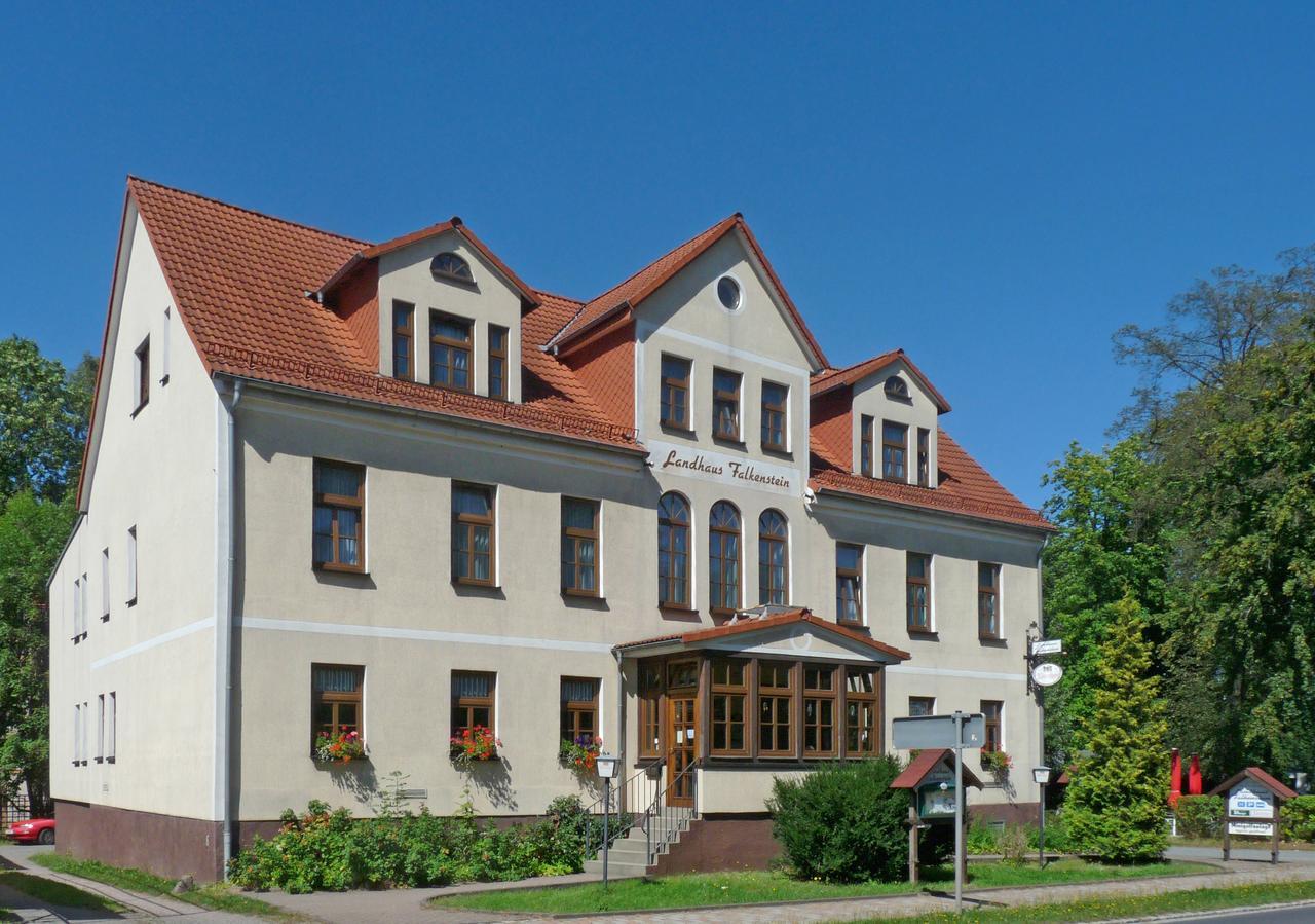 Landhaus Falkenstein タンバッハ・ディータルツ エクステリア 写真